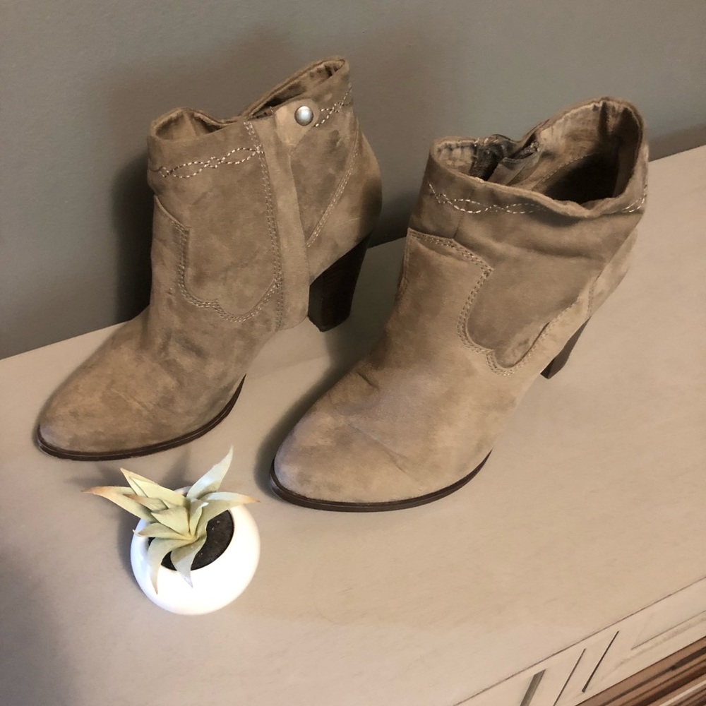 Gray faux suede ankle boots, size 9.